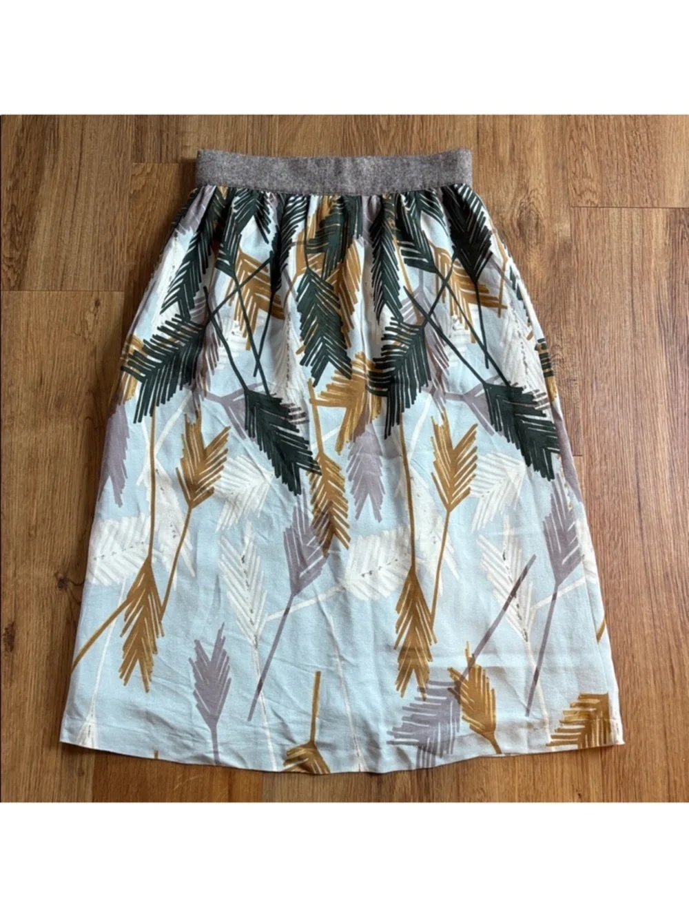 EUC Anthropologie Edme & Esyllte Flurried Plumes Midi Skirt Size O